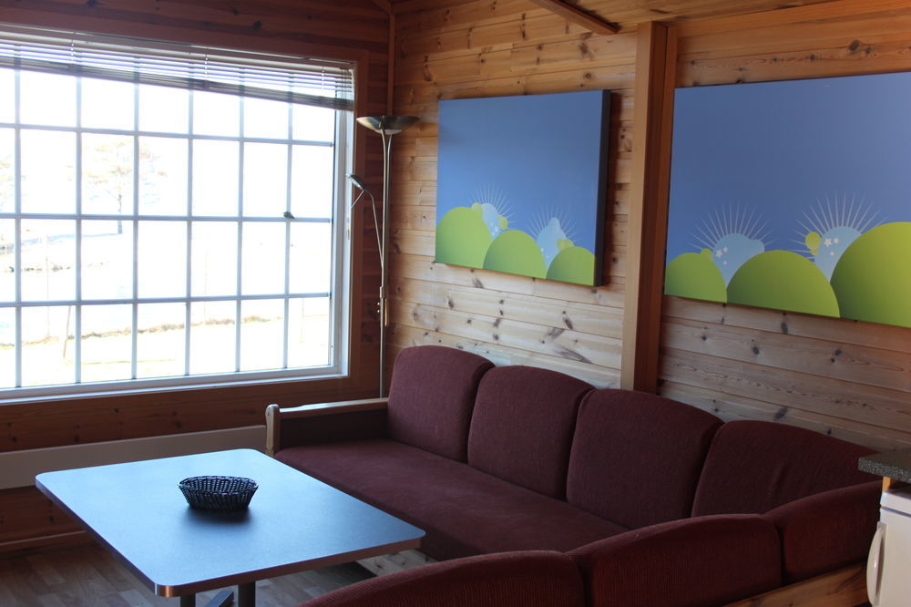 Mikkelparken Ferietun Hotel Kinsarvik Luaran gambar
